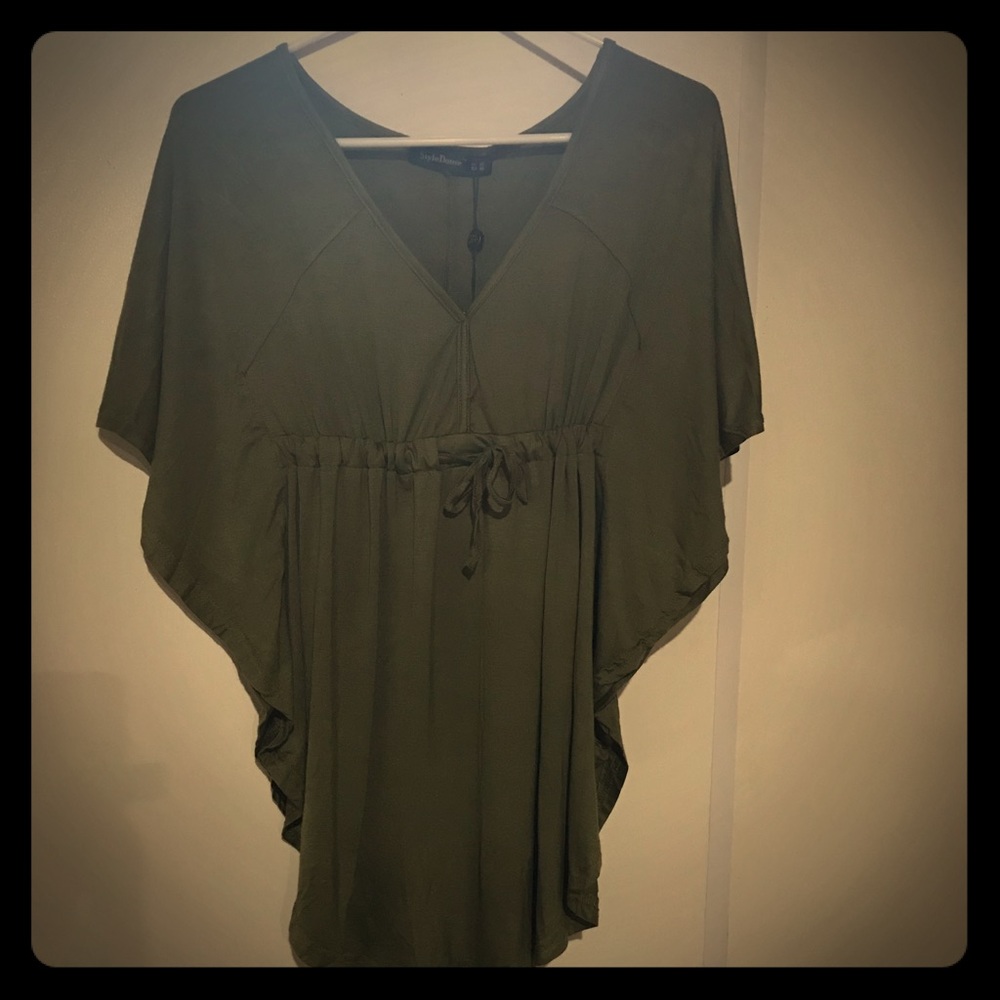 Style Dome Army Green Blouse. Fits like Medium.